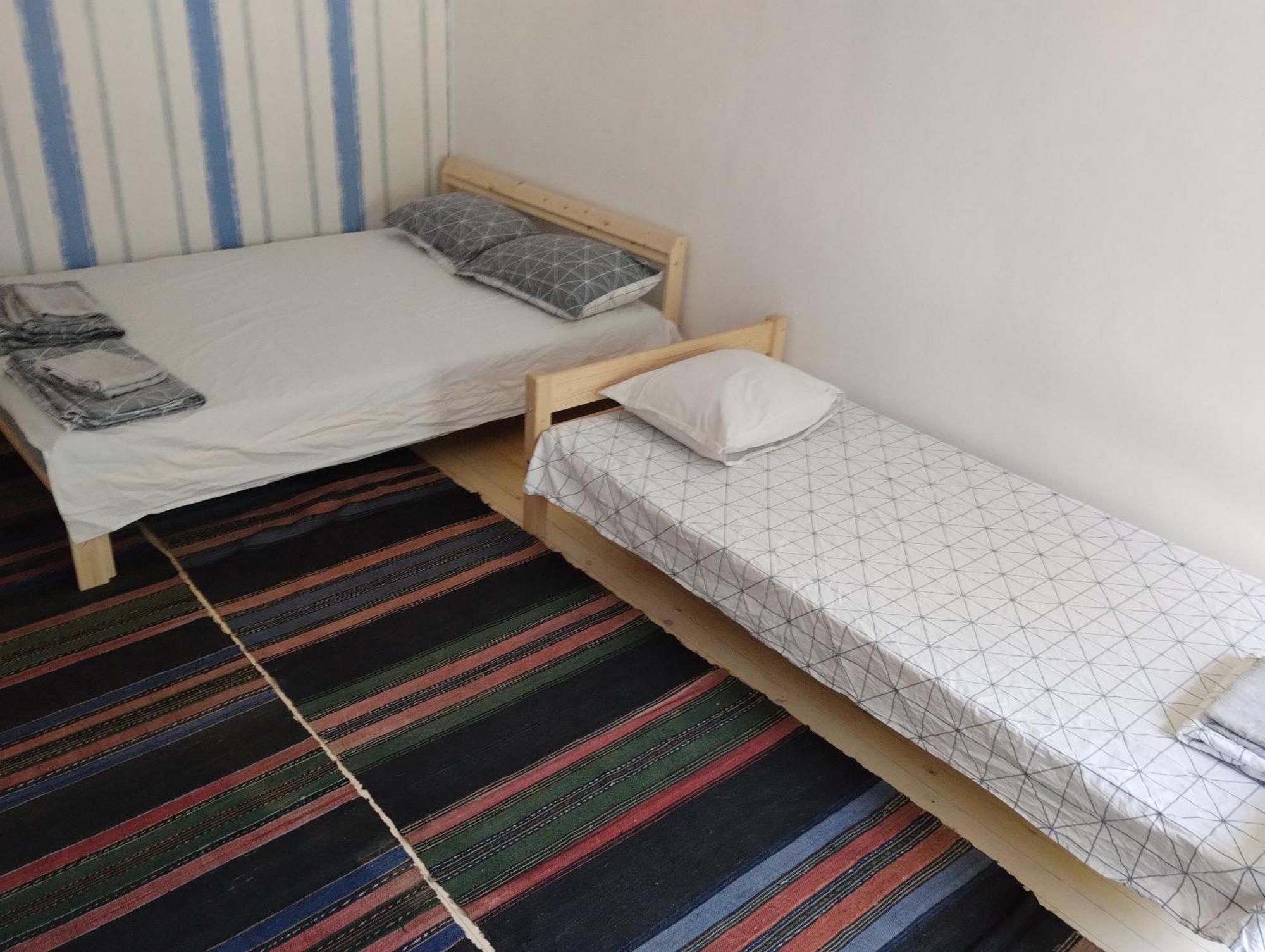 Hotel Втори Километър Ovcha Mogila Exterior foto